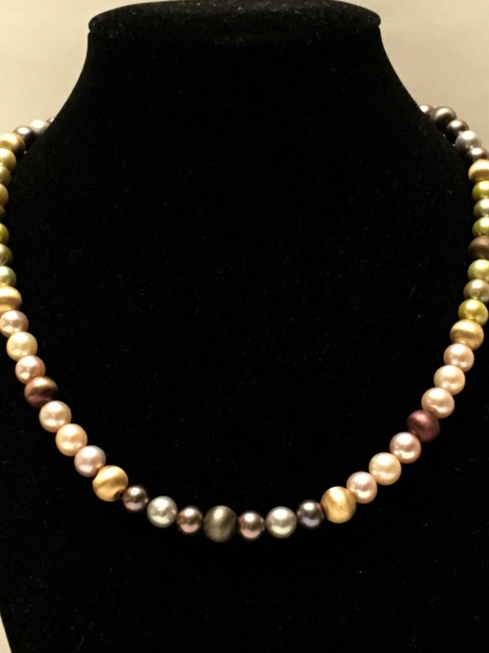 Pearl Multi-Color 14K Gold Beaded Stand 17.5"- 20.5" Long Necklace 26.5 Grams